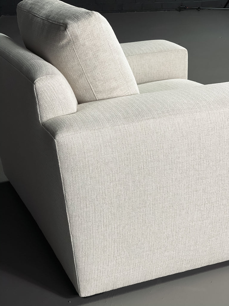 WIDE TRACK ARM L SECTIONAL CHAISE - HENDRICKS